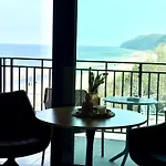 아파트 Baltic Infinity 413 - & Pool Access