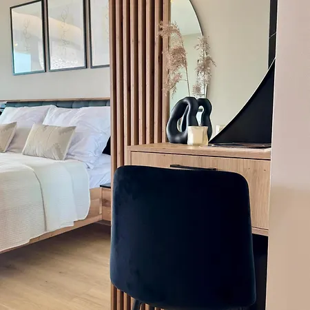 Baltic Infinity 413 - & Pool Access Apartment