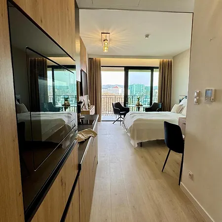 Baltic Infinity 413 - & Pool Access Apartment Miedzyzdroje
